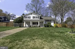 8908 Charles Augustine Dr, Alexandria, VA 22308 - Photo 1