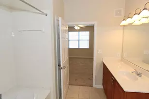 12956 Centre Park Cir, Herndon, VA 20171 - Photo 6