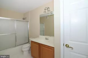7751 Milford Haven Dr, Lorton, VA 22079 - Photo 18