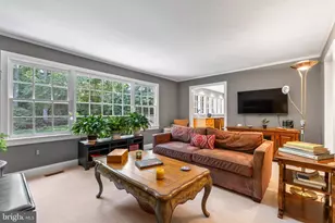 11103 Burywood Ln, Reston, VA 20194 - Photo 8