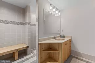 11103 Burywood Ln, Reston, VA 20194 - Photo 50