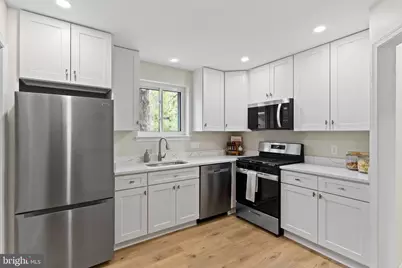 5105 Walport Lane, Fairfax, VA 22032 - Photo 6