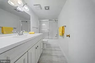 1800 Old Meadow Rd, McLean, VA 22102 - Photo 8