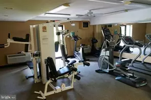 10570 Main St, Fairfax, VA 22030 - Photo 18