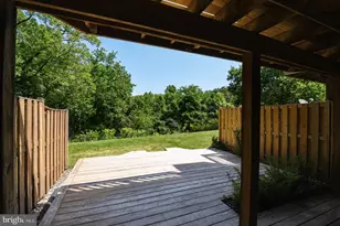 5714 Lofthill Ct, Alexandria, VA 22303 - Photo 20
