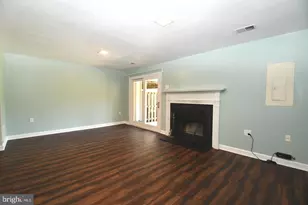 5714 Lofthill Ct, Alexandria, VA 22303 - Photo 16