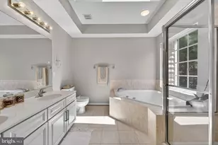 12003 Mill Rock Dr, Fairfax, VA 22030 - Photo 46
