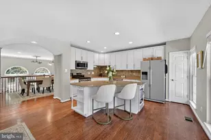 12003 Mill Rock Dr, Fairfax, VA 22030 - Photo 26