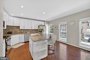 12003 Mill Rock Dr, Fairfax, VA 22030 - Photo 28