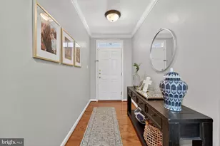 12003 Mill Rock Dr, Fairfax, VA 22030 - Photo 8