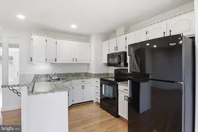 3946 Valley Ridge Drive, Fairfax, VA 22033 - Photo 12
