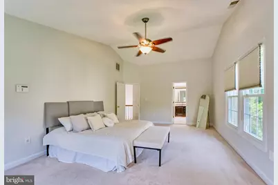 8722 Foxhall Terrace, Fairfax Station, VA 22039 - Photo 32