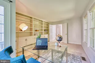 8722 Foxhall Terrace, Fairfax Station, VA 22039 - Photo 24