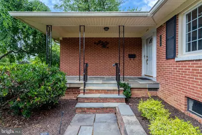 2106 Basset Street, Alexandria, VA 22308 - Photo 2