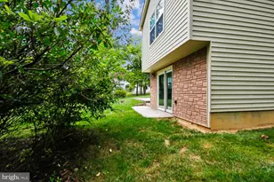 7871 Godolphin Dr, Springfield, VA 22153 - Photo 16