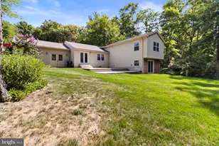 7871 Godolphin Dr, Springfield, VA 22153 - Photo 10