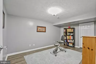 1323 April Way, Herndon, VA 20170 - Photo 28