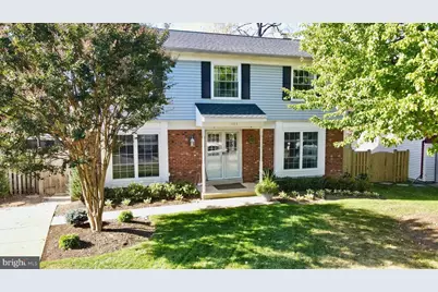 1323 April Way, Herndon, VA 20170 - Photo 2