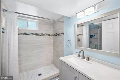 7402 Dunston Street, Springfield, VA 22151 - Photo 32