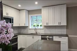 3906 Valley Ridge Dr, Fairfax, VA 22033 - Photo 14