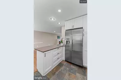 3906 Valley Ridge Drive, Fairfax, VA 22033 - Photo 12