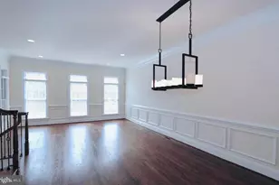 6758 Darrells Grant Pl, Falls Church, VA 22043 - Photo 6