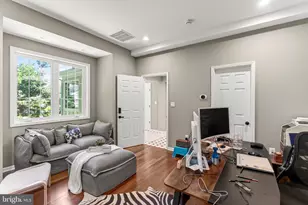 7608 Cervantes Ct, Springfield, VA 22153 - Photo 24