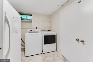 4704 Sandra Ln, Fairfax, VA 22030 - Photo 42