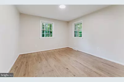 4704 Sandra Lane, Fairfax, VA 22030 - Photo 32