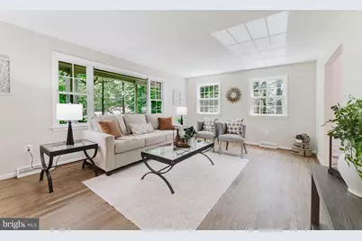 4704 Sandra Lane, Fairfax, VA 22030 - Photo 4