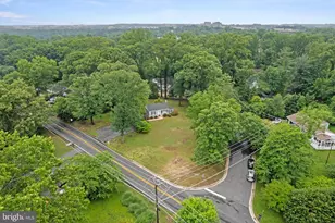 12131 Waples Mill Rd, Oakton, VA 22124 - Photo 1