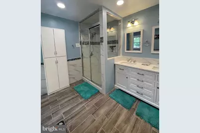 9025 Streamview Lane, Vienna, VA 22182 - Photo 28