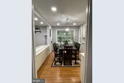 9025 Streamview Lane, Vienna, VA 22182 - Photo 6