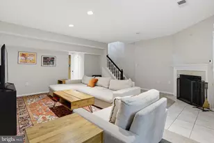 6152 Wellington Commons Dr, Alexandria, VA 22310 - Photo 22
