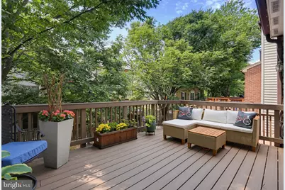6152 Wellington Commons Drive, Alexandria, VA 22310 - Photo 14