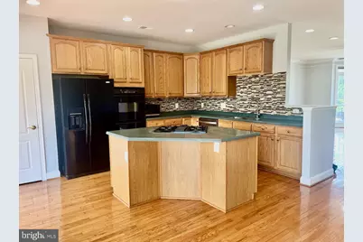 5370 Blue Aster Circle, Centreville, VA 20120 - Photo 6