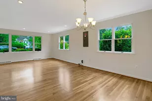 3236 Woodland Ln, Alexandria, VA 22309 - Photo 8
