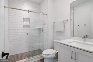 7331 Blade Dr, Falls Church, VA 22042 - Photo 18