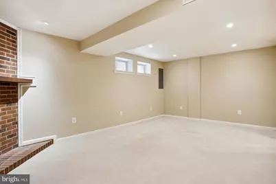1804 Golf View Court, Reston, VA 20190 - Photo 18