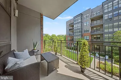 1761 Old Meadow Road #220, McLean, VA 22102 - Photo 8