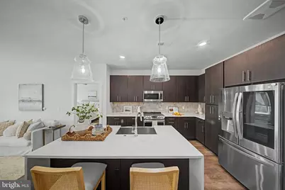 1761 Old Meadow Road #220, McLean, VA 22102 - Photo 2
