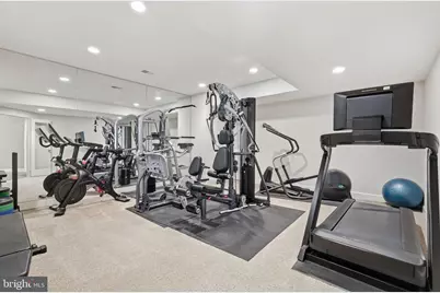 7818 Crownhurst Court, McLean, VA 22102 - Photo 46