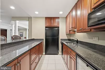 7818 Crownhurst Court, McLean, VA 22102 - Photo 42