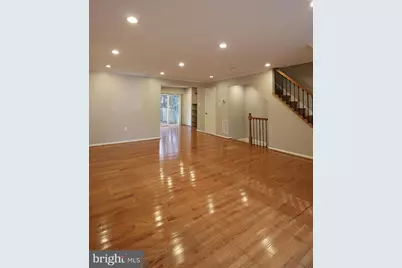 4427 Holly Avenue, Fairfax, VA 22030 - Photo 4