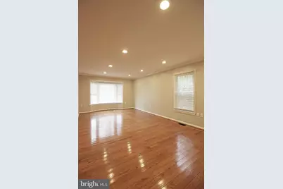 4427 Holly Avenue, Fairfax, VA 22030 - Photo 2