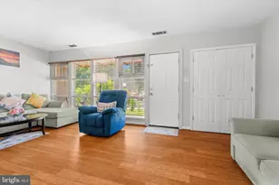 7877 Patriot Dr, Annandale, VA 22003 - Photo 4