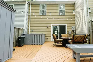 9134 Everett Ct, Springfield, VA 22152 - Photo 18