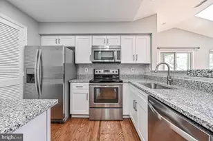 5601 Willoughby Newton Dr, Centreville, VA 20120 - Photo 18