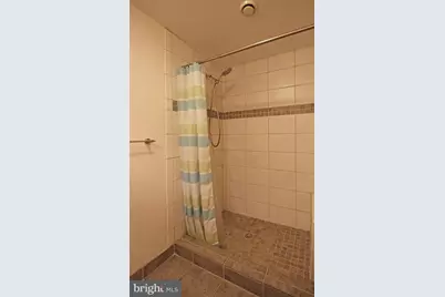 6872 Melrose Drive, McLean, VA 22101 - Photo 32