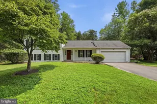 3103 Honda Rd, Oakton, VA 22124 - Photo 4